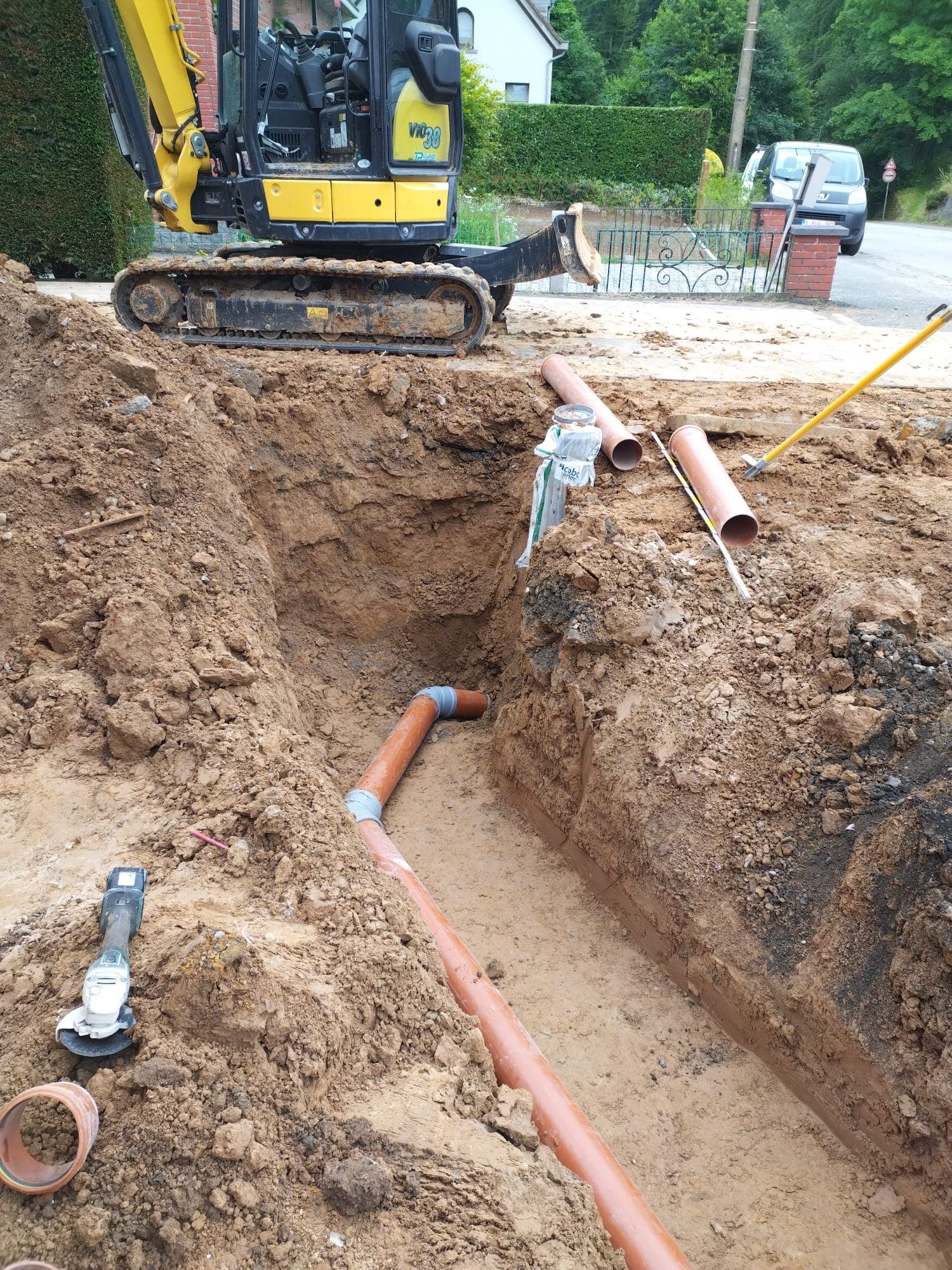 Grond- en rioleringswerken Etikhove